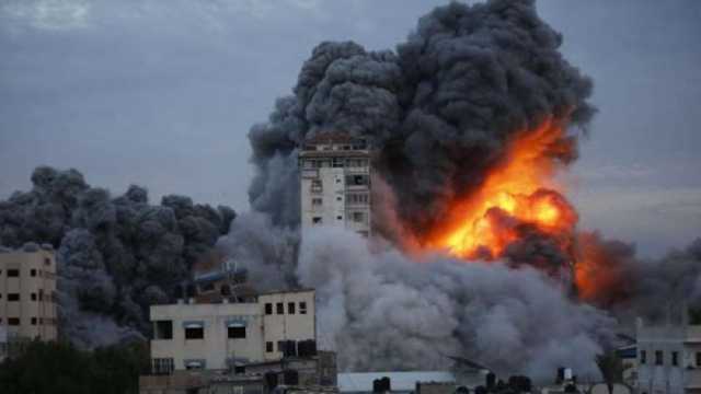 «القاهرة الإخبارية»: مخيم النصيرات تعرض لقصف إسرائيلي على عدة مراحل