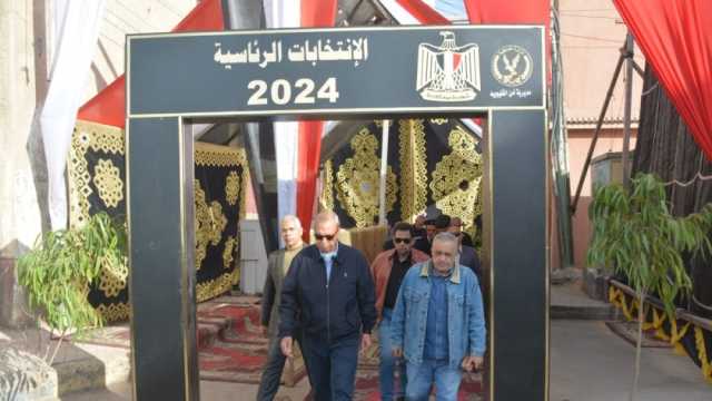 محافظ القليوبية يتفقد الاستعدادات النهائية للجان الانتخابات الرئاسية في بنها