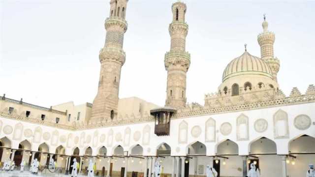 مواقيت الصلاة اليوم الأربعاء.. الفجر في القاهرة 5 صباحا