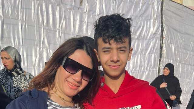 سنة أولى انتخاب.. «مهند» أول مرة يشارك في انتخابات: «فرحان علشان بقى لي صوت»