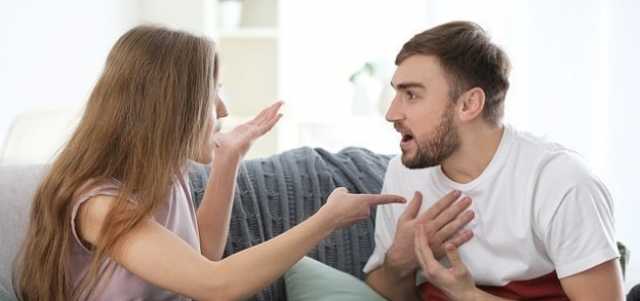 خبير علاقات أسرية: «تركيبة الدماغ» مختلفة بين الرجل والمرأة