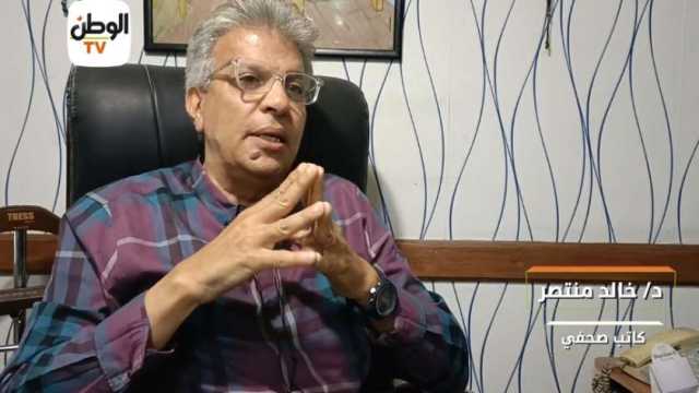خالد منتصر: القرآن كتاب دين وهداية.. ومقارنته بالعلم لا محل لها