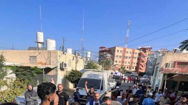 «الكاميرا لا تزل في يدي».. «الوطن» تستعرض حكايات من دفاتر الصحفيين بفلسطين