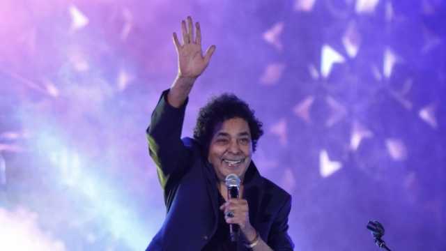 قبل أغنية «الساحل الشمالي».. «دويتوهات» ناجحة في مسيرة محمد منير