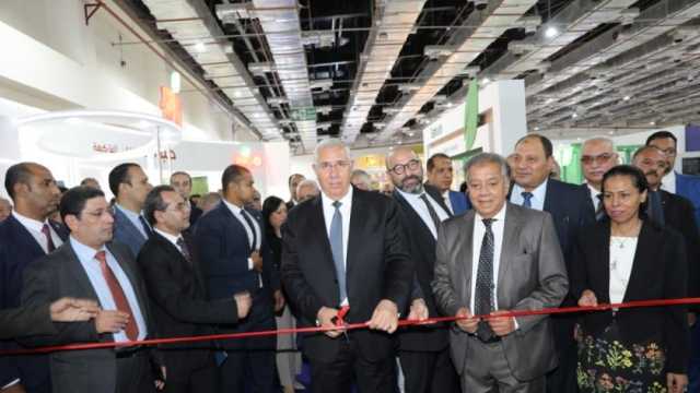 وزير الزراعة يفتتح معرض «صحاري الدولي» ويؤكد اهتمام الدولة بالفلاح
