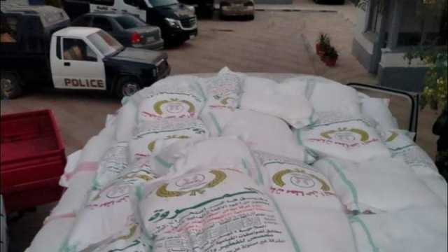 ضبط 16 طن دقيق ومكرونة في حملة تموينية على مخازن الإسماعيلية