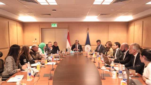 وزير السياحة يبحث مع شركة META العالمية الترويج الرقمي لمصر بالخارج