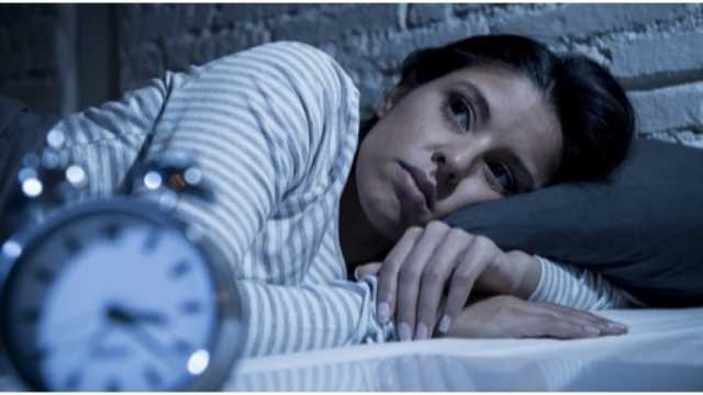 أسرار هرمون النوم.. كيف يؤثر اكتمال القمر على الإنسان؟