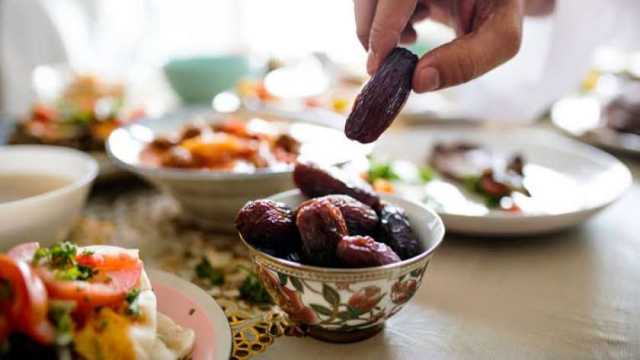 لماذا كان يصوم الرسول يوم الاثنين والخميس؟.. «الإفتاء» تجيب