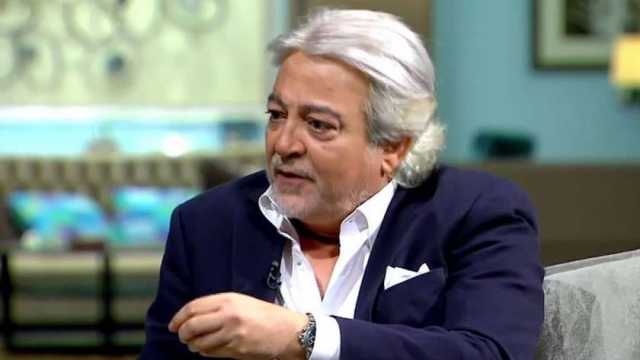 الفنان عماد رشاد يكشف تفاصيل حالته الصحية.. خضع لجلسات تسكين ألم شديد