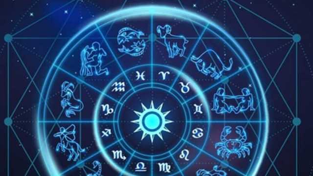 «فلوس كتير وسعادة».. 4 أبراج الأكثر حظا في عام 2024