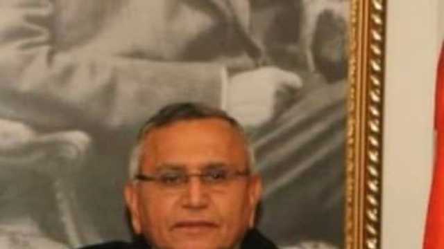 وصول المرشح الرئاسي المحتمل عبدالسند يمامة لمقر الوطنية للانتخابات