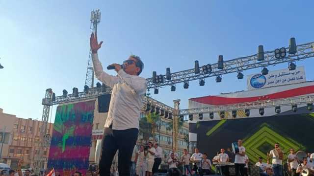 أحمد شيبة يحيي حفل اليوبيل الذهبي لانتصار أكتوبر في مطروح