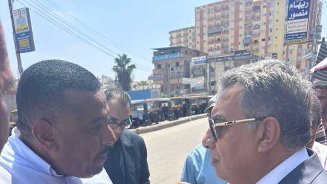 محافظ الدقهلية: مهلة أسبوعين لتحسين شوارع جمصة والاهتمام بالشواطئ