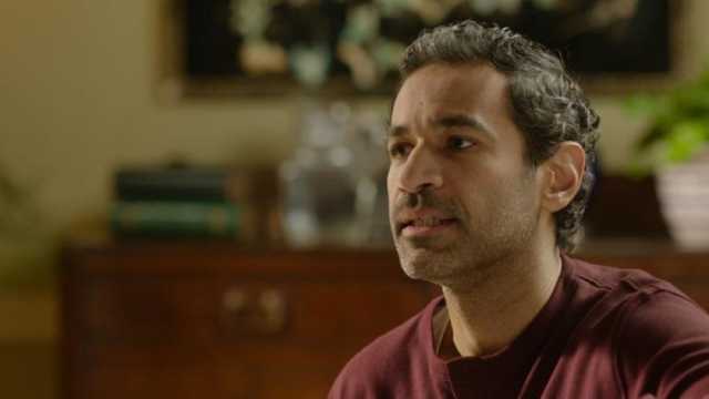 صدقي صخر ضد نيللي كريم في مسلسل فراولة.. «بتقبل الرأي الآخر مش الفتي»