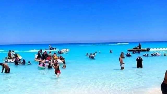 إجراءات مدينة مرسى مطروح لمنع المواطنين من نزول البحر بسبب تقلبات الطقس