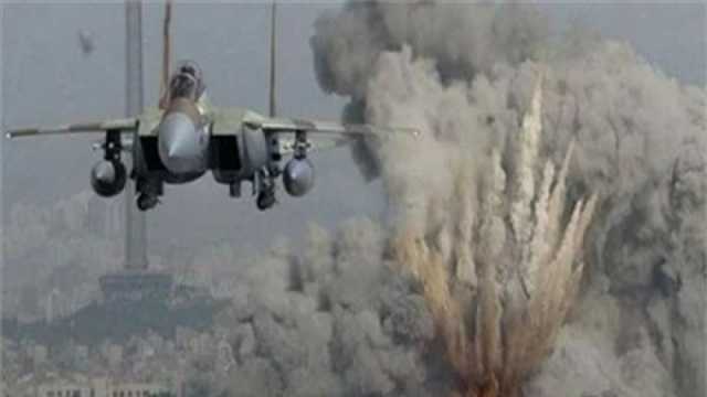 طائرات الاحتلال الإسرائيلي تستهدف منزلا في حي الجنينة شرق رفح الفلسطينية