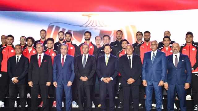 وزير الرياضة يشهد حفل رعاية المنتخبات الوطنية لكرة القدم حتى 2026