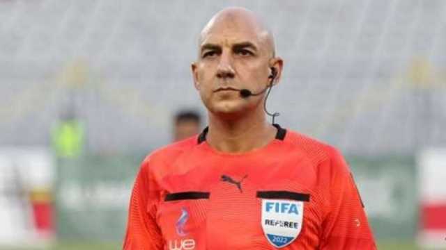 خبير تحكيمي يكشف عن حالة وحيدة تعرض محمد عادل للشطب بعد أزمة التسريبات