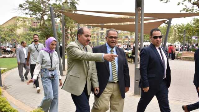انتظام الدراسة بجامعة عين شمس في أول أيام الفصل الأول