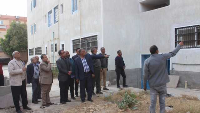 رئيس جامعة جنوب الوادي: تطوير شامل للخدمات بالإسكان الطلابي