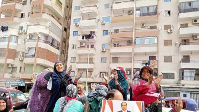 أهالي كفر الشيخ ينظمون مسيرات لتأييد الرئيس السيسي