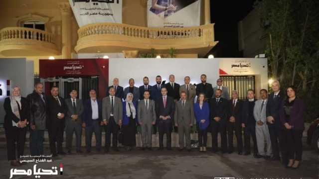 حملة المرشح الرئاسي عبد الفتاح السيسي تستقبل وفدا من نقابة المرافق العامة