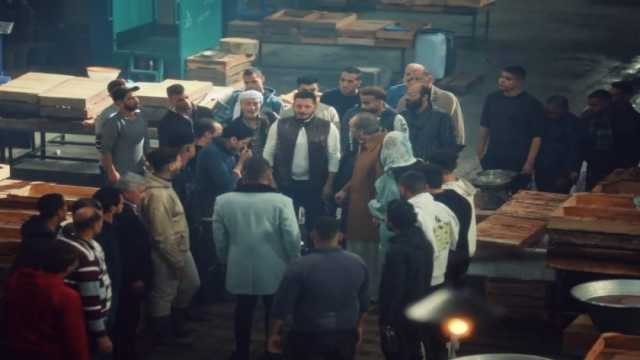أول تعليق من منذر ريحانة بعد حريق ديكور مسلسل المعلم: «الحمد لله»