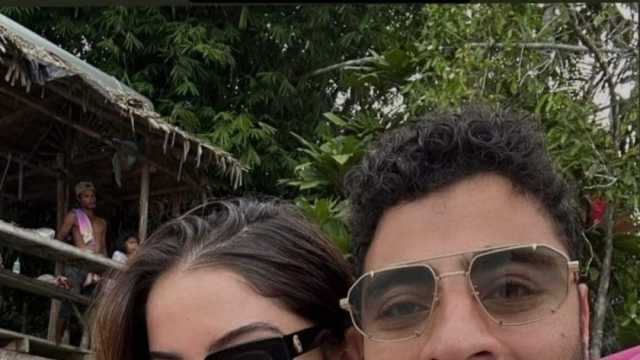 زوجة أكرم توفيق توجه رسالة للأهلي بعد سقوط ريال مدريد أمام برشلونة