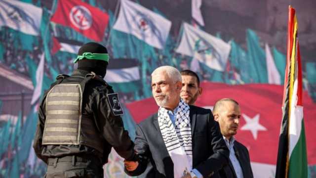 «نتنياهو» يكشف عن شرط واحد لبقاء يحيى السنوار على قيد الحياة