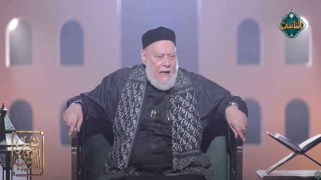 «البكاء يكون سبب عذاب الميت في حالة واحدة».. علي جمعة يوضحها