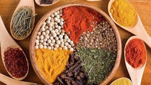 مكونات خلطة البهارات السبعة الأصلية المصرية وطريقة تحضيرها في المنزل