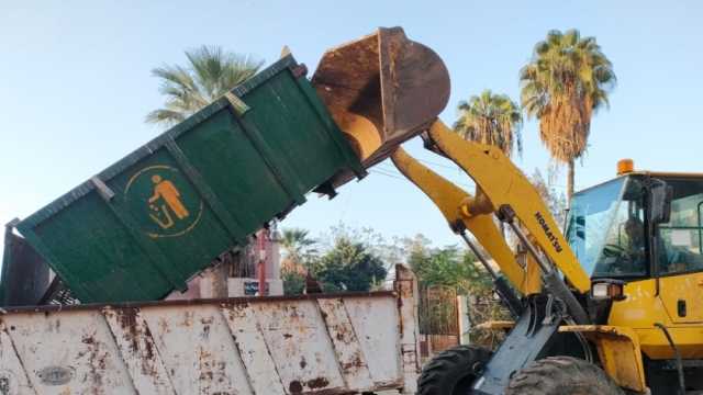 رفع 270 طن قمامة في حملات لنظافة الشوارع بكفر الشيخ