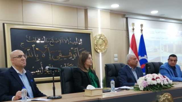 تطوير المنشآت الترفيهية وإنشاء شاطئ عام في السويس بتكلفة 200 مليون جنيه