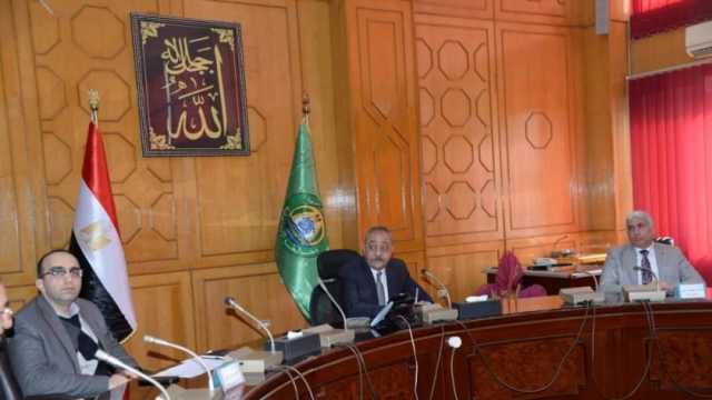 محافظ الإسماعيلية: حملات على المخابز البلدية وإغلاق المخالفة منها فورا