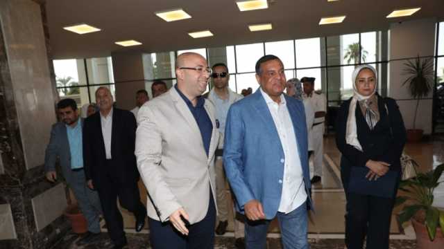 محافظ بني سويف يستقبل وزير التنمية المحلية