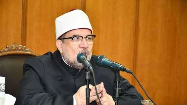 «جمعة» يوجه مديري إدارات القاهرة بتكثيف الأنشطة الدعوية وتنظيف المساجد دوريا