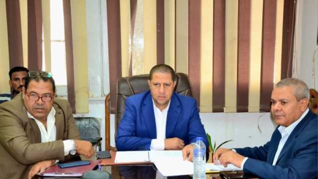 «البحيرة» تناقش مشكلات الصرف الزراعي والحفاظ على الثروة السمكية