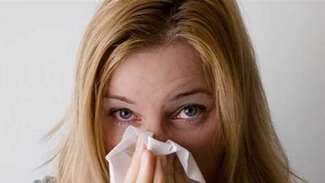 طرق منزلية لعلاج احتقان الأنف في موسم الخريف.. كمادات دافئة وشاي أخضر