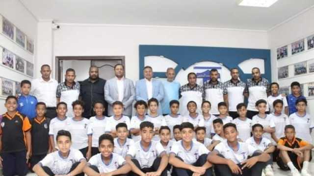 نادي منتخب السويس يعقد محاضرة عن قانون كرة القدم