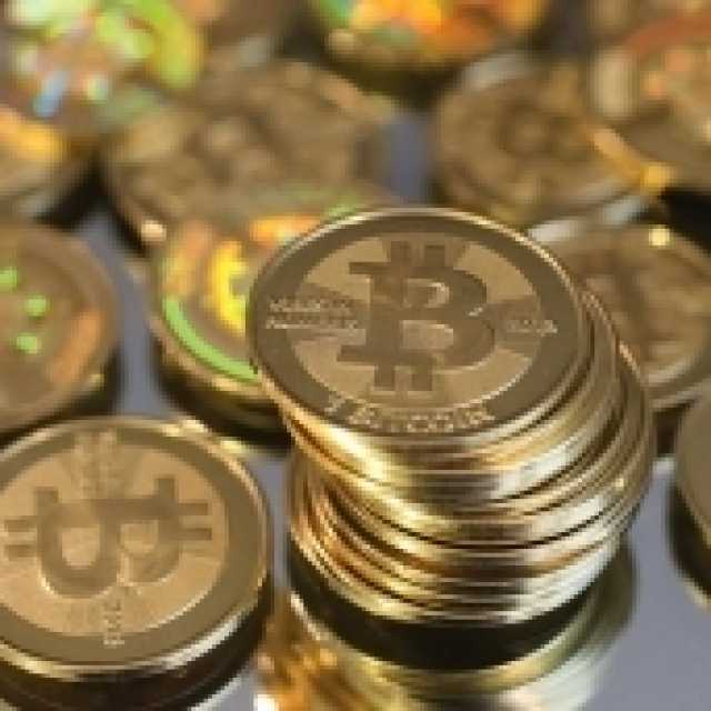 عملة «بتكوين» تسجل ثاني خسائر شهرية على التوالي خلال أغسطس