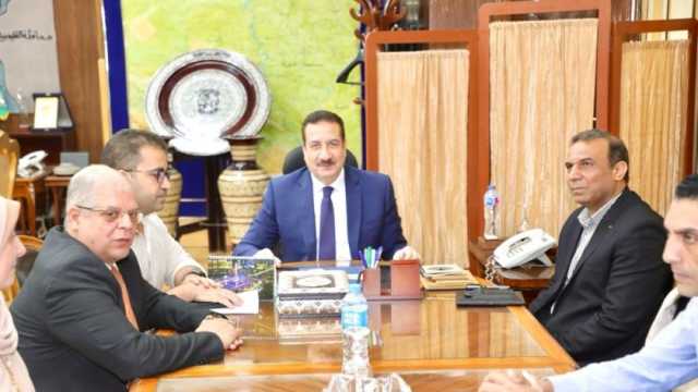 محافظ المنوفية يبحث المخطط الاستراتيجي لمدينتي شبين الكوم وأشمون