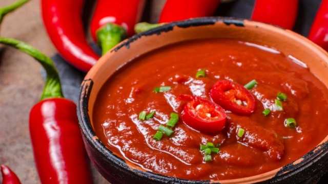 طريقة عمل هريسة الشطة بمكونات بسيطة.. مش هتشتريها تاني