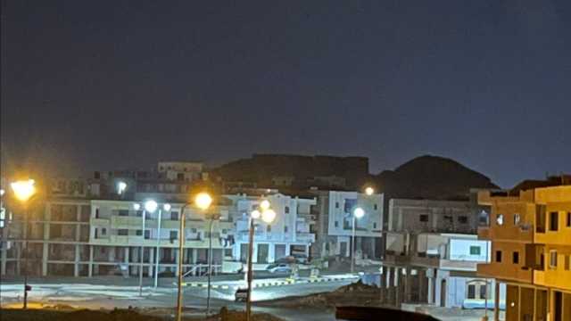 سقوط أمطار في مرسى علم جنوب البحر الأحمر (صور)