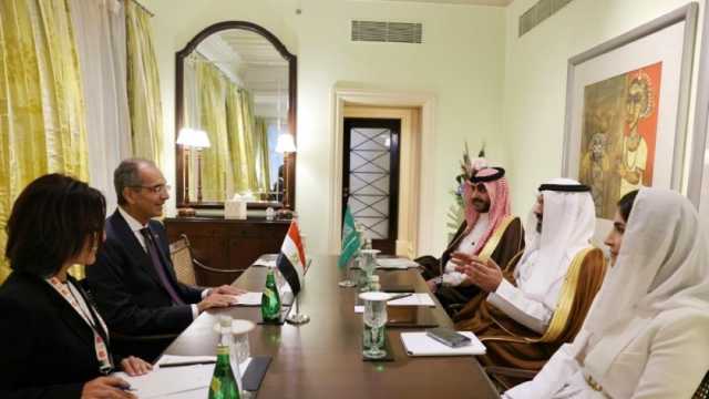 تعاون «مصري - سعودي» في البنية التحتية للاتصالات والكابلات البحرية