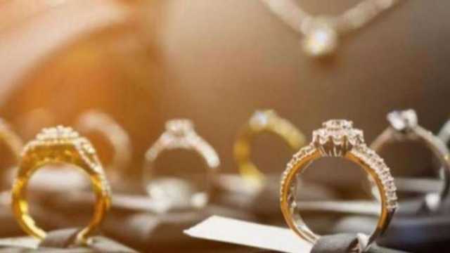 استقرار أسعار الذهب في منتصف التعاملات اليوم السبت