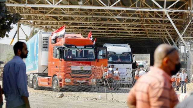 جهود مصر تنجح: دخول المرحلة الأولى من شاحنات «الإغاثة» إلى قطاع غزة