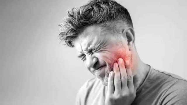 كيفية التخلص من آلام الأسنان في لحظات.. «وصفات طبيعية من المنزل»