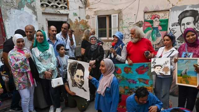 بالأغاني والصور.. أهالي كوم الدكة بالإسكندرية يُحيون مئوية سيد درويش