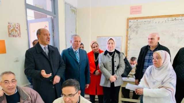 تعليم الإسكندرية: متابعة أعمال تصحيح وتقدير درجات طلاب الشهادة الإعدادية